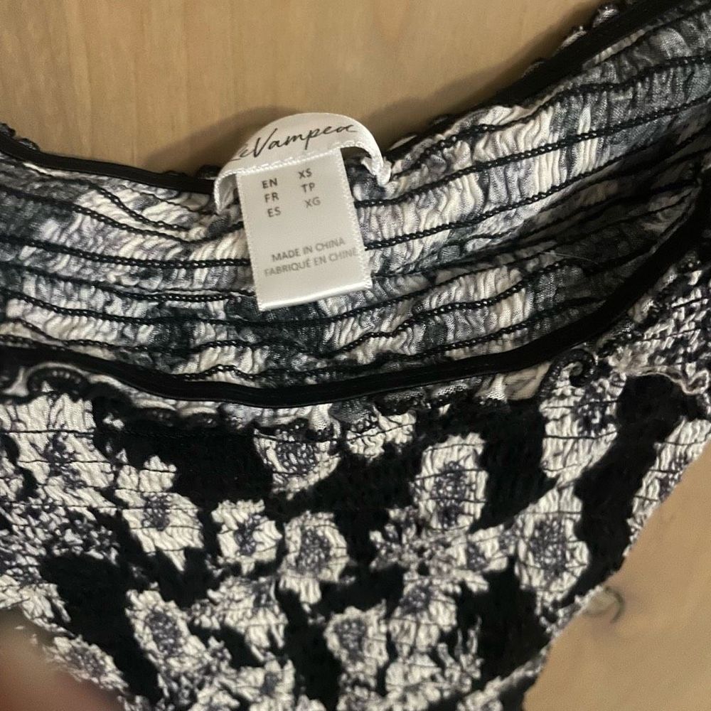 Women’s Xs Spring / Fall Top Bundle Euc - image 8